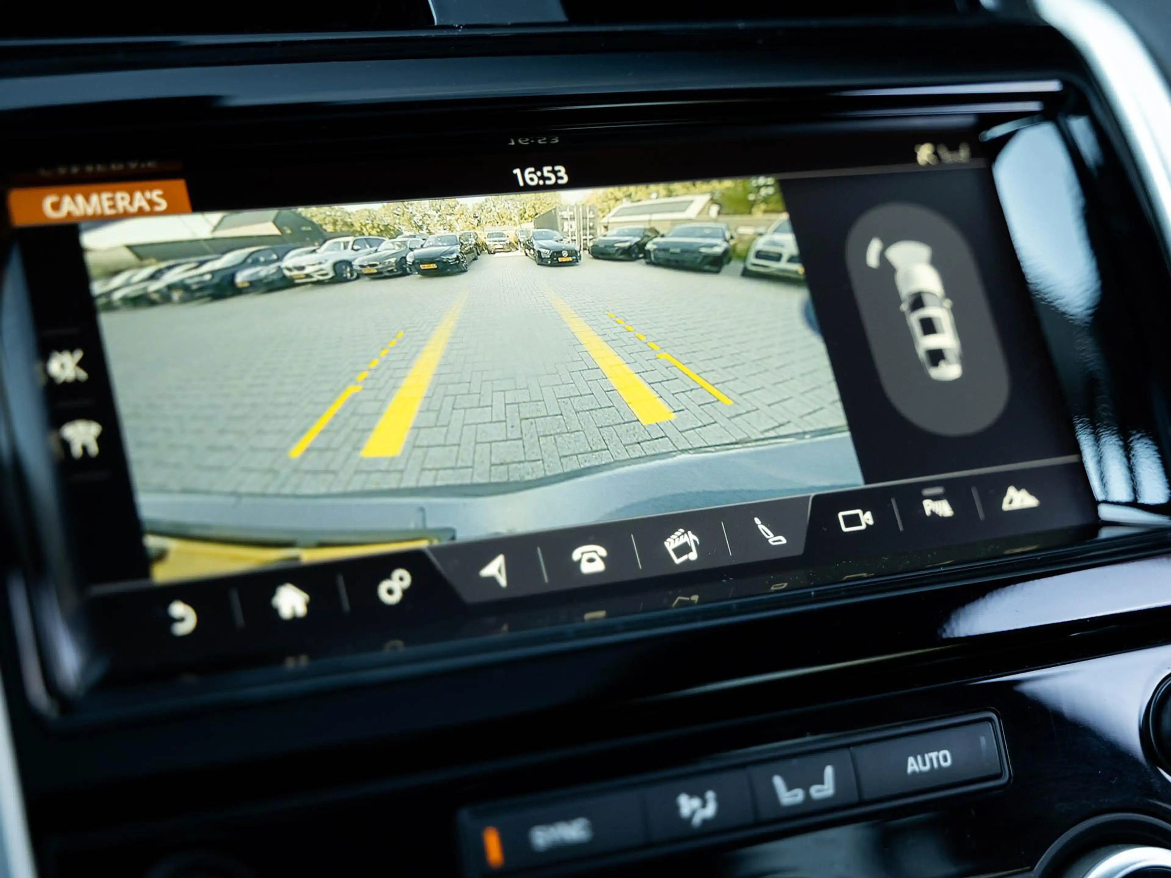 Land Rover Discovery 3.0 Td6 HSE 7p. | Panoramadak | Meridian Sound | C — photo 3
