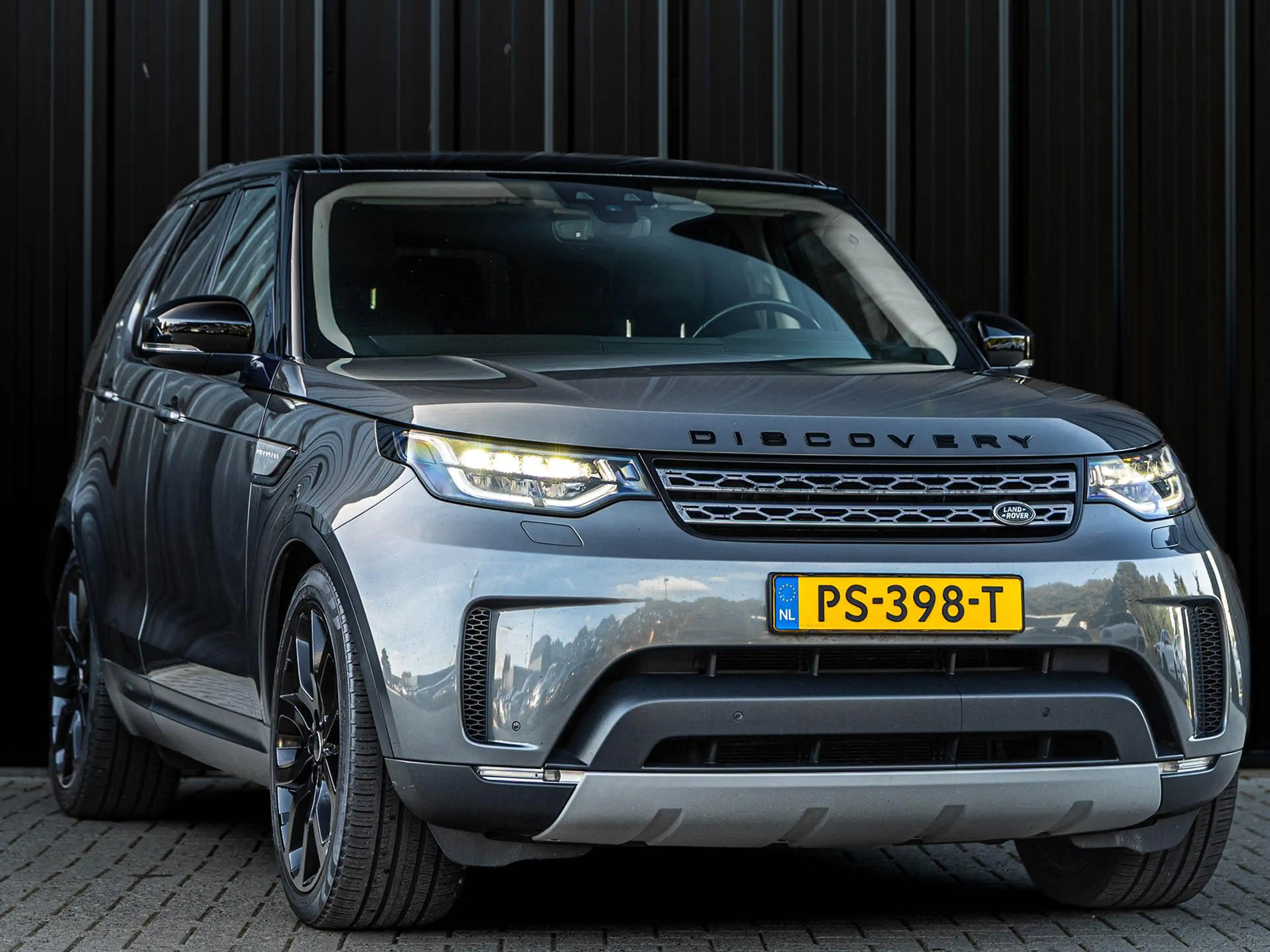 Land Rover Discovery 3.0 Td6 HSE 7p. | Panoramadak | Meridian Sound | C — photo 31