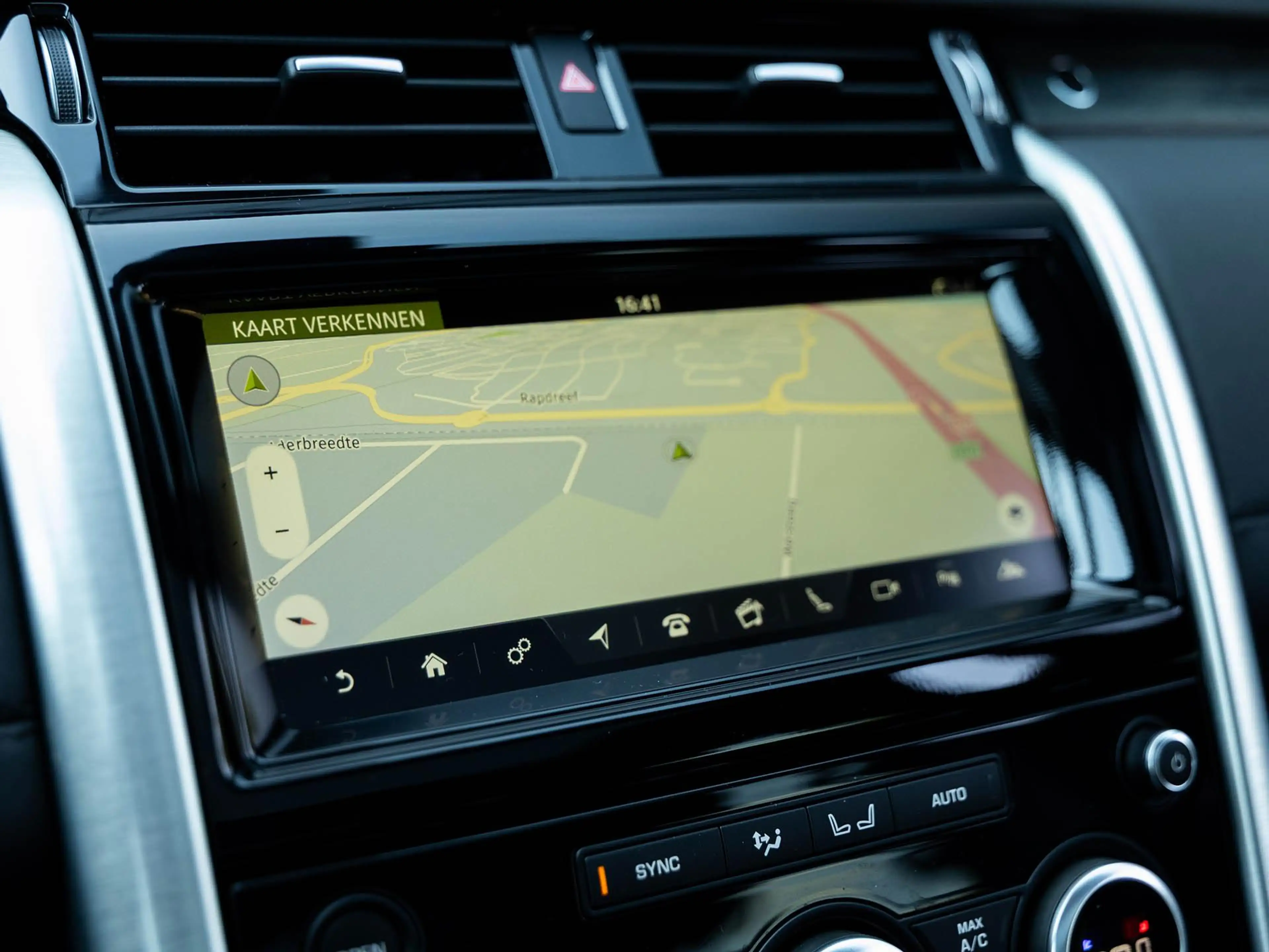 Land Rover Discovery 3.0 Td6 HSE 7p. | Panoramadak | Meridian Sound | C — photo 20