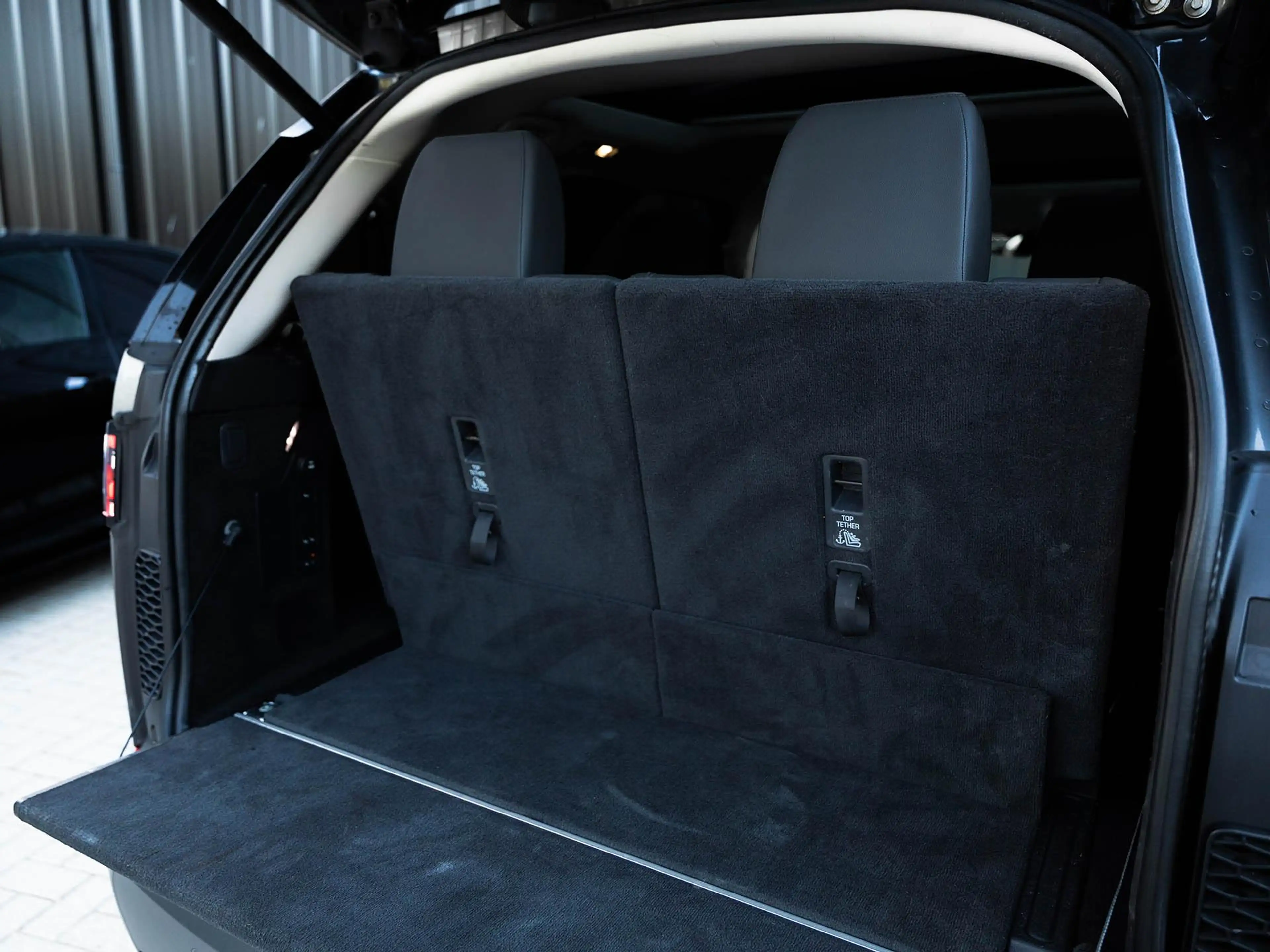 Land Rover Discovery 3.0 Td6 HSE 7p. | Panoramadak | Meridian Sound | C — photo 29