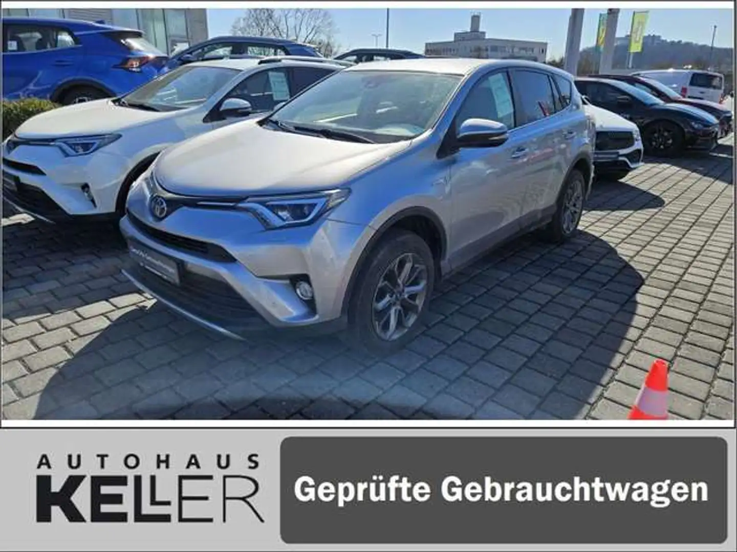 Toyota RAV 4 2.5 4x4 Hybrid Team Deutschland - 1