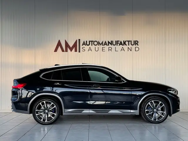 BMW X4 view 4