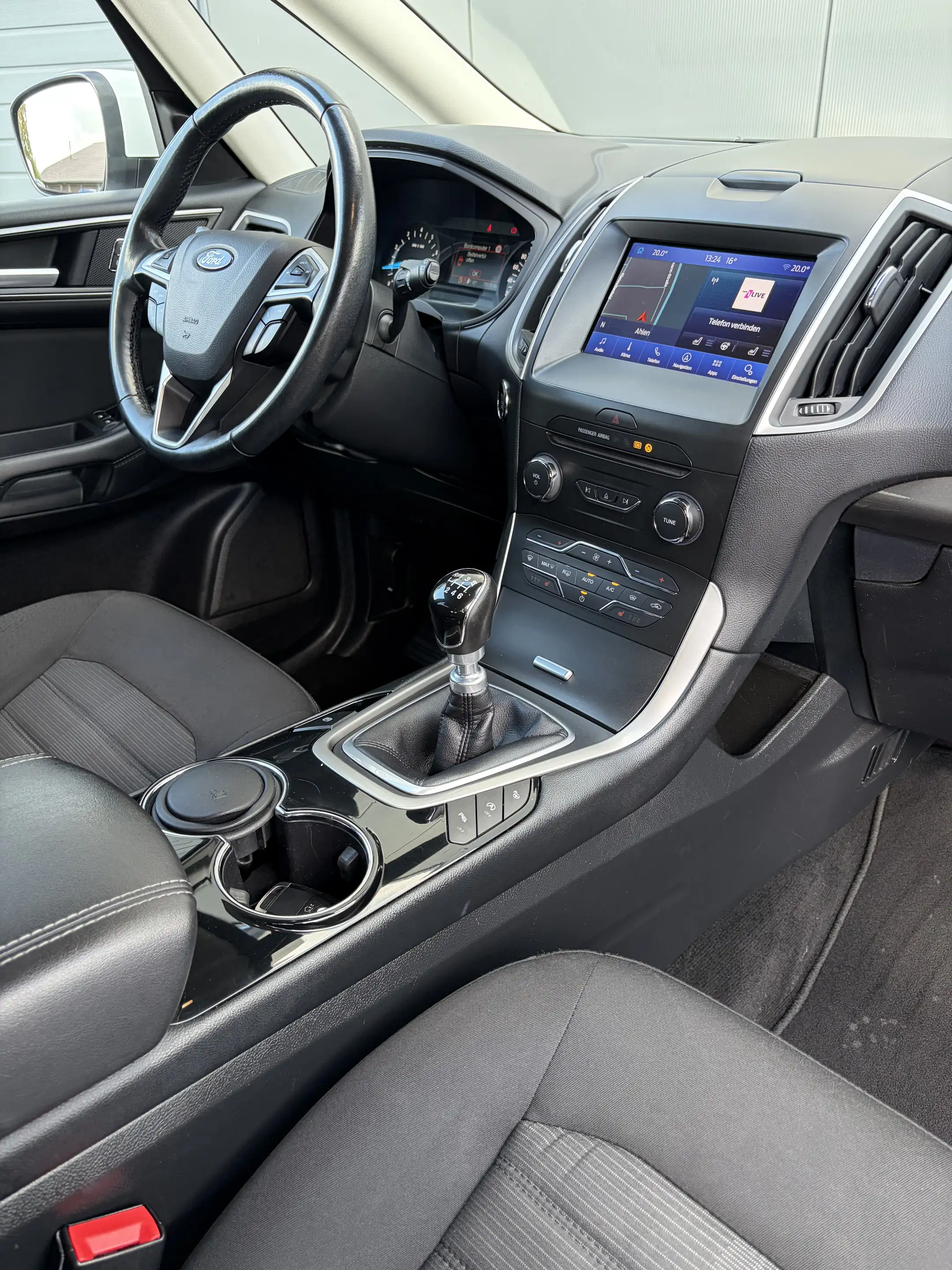 Ford Galaxy Business — photo 7