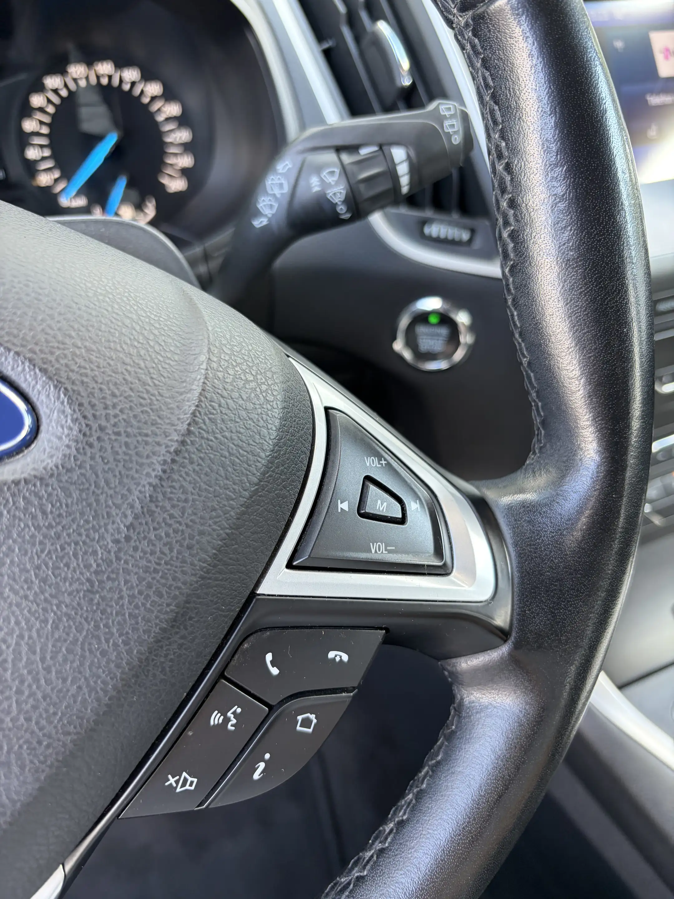 Ford Galaxy Business — photo 13