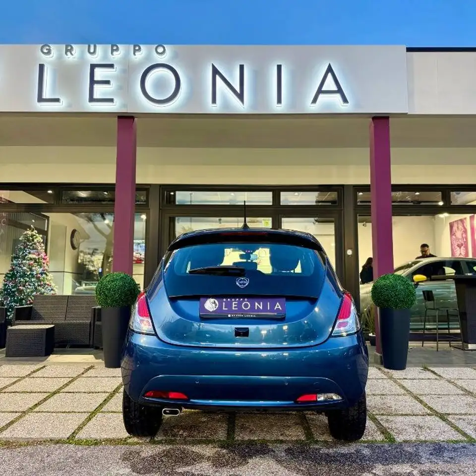 Lancia Ypsilon 2023