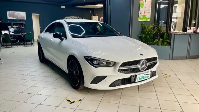 Mercedes-Benz CLA view 3