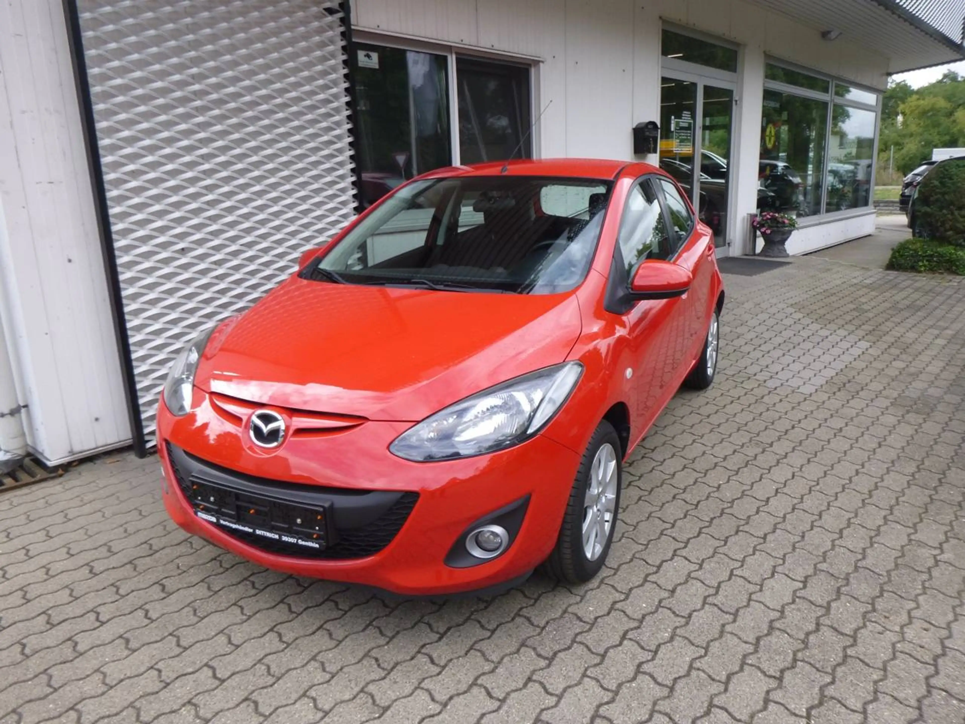Mazda 2 2 5-Türer 1.3 MZR Edition