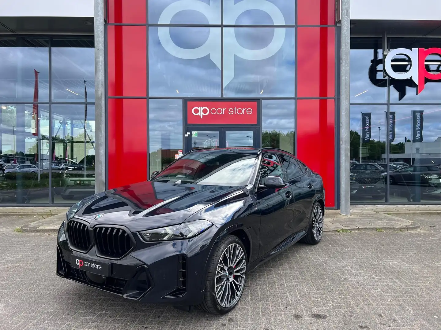 BMW X6 XDrive40i M pakkket/Panorama Full spec - 1