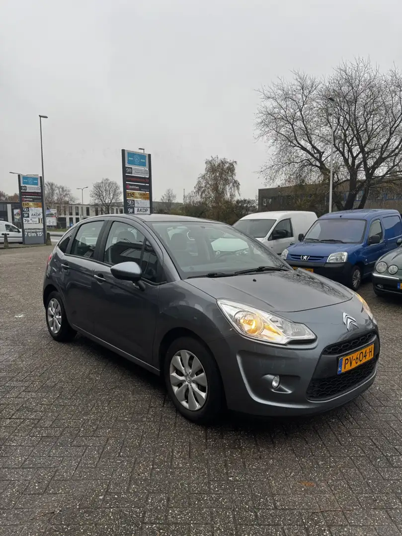 Citroen C3 1.4 VTi Dynamique Grijs - 2