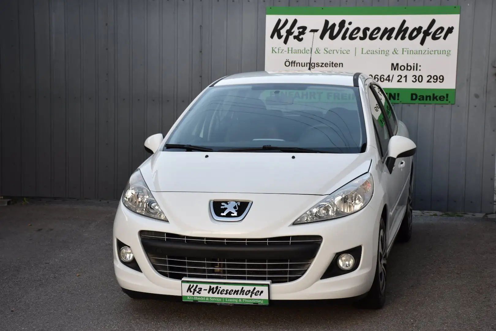 Peugeot 207 1.4 Husky / Günstiger Gebrauchtwagen / Pickerl Ne Weiß - 2