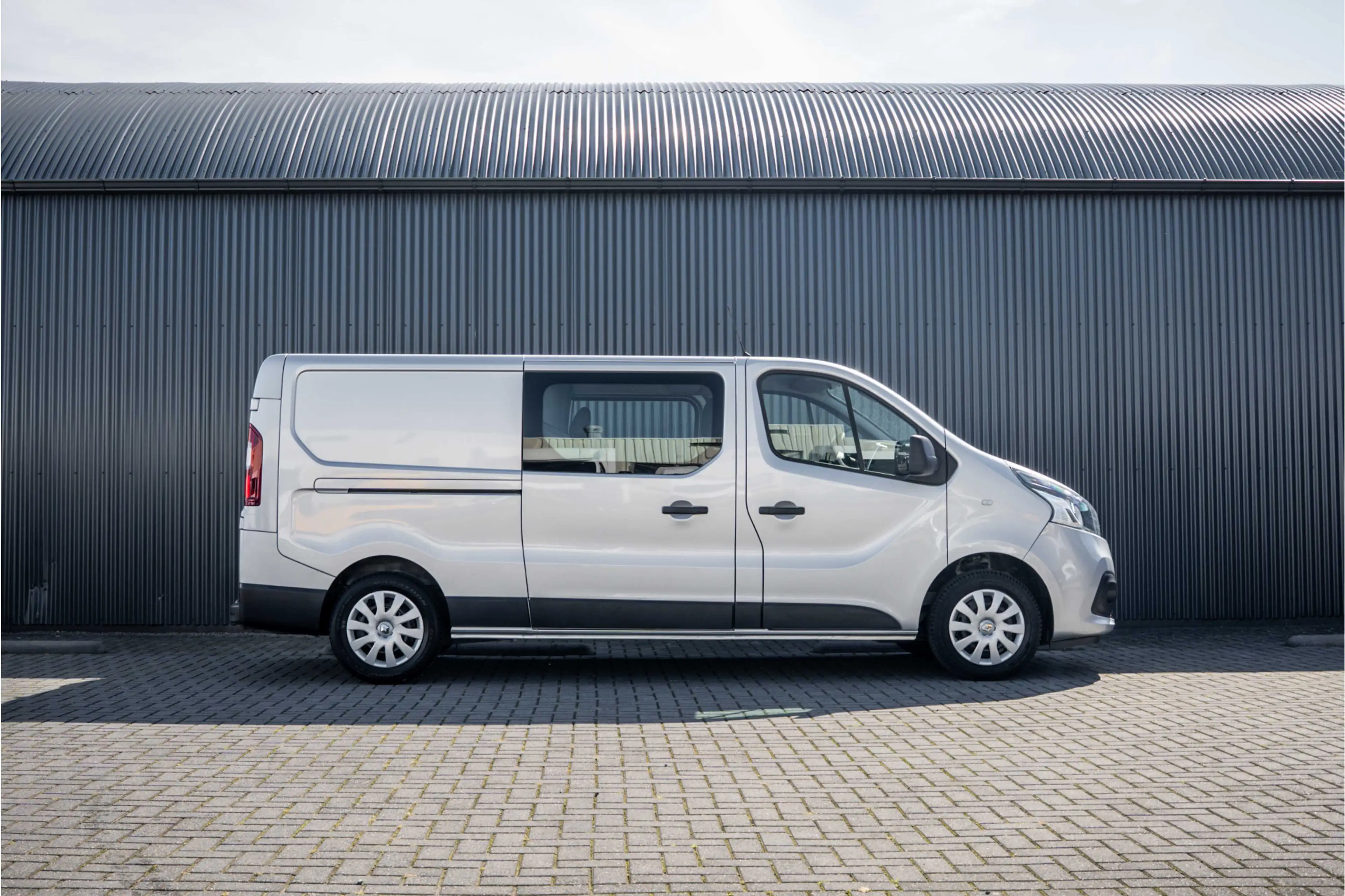 Renault Trafic 1.6 dCi 125PK L2H1 | DC 5-Zits | Camera | Cruise | — photo 6