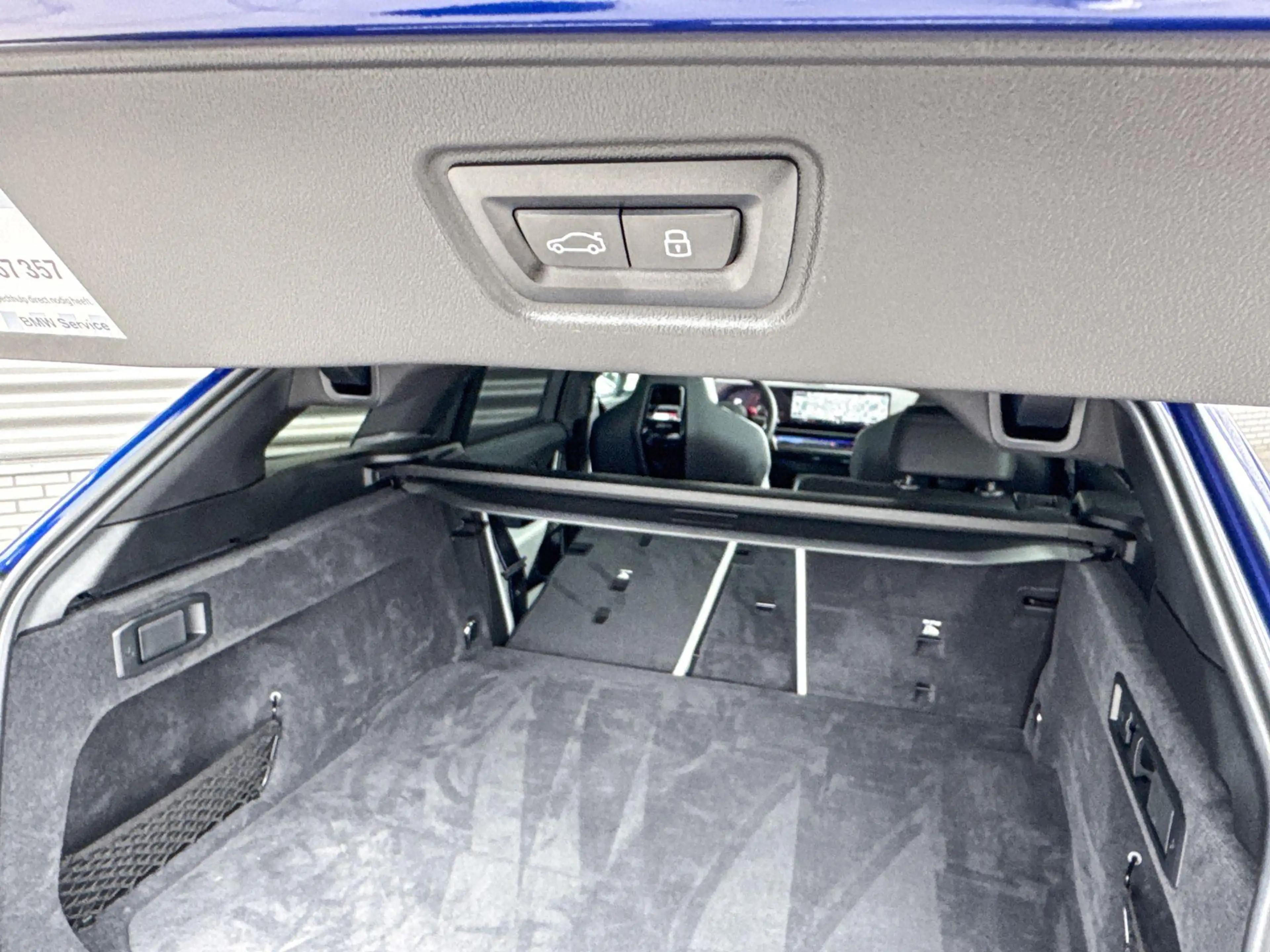 BMW M5 Touring — photo 13