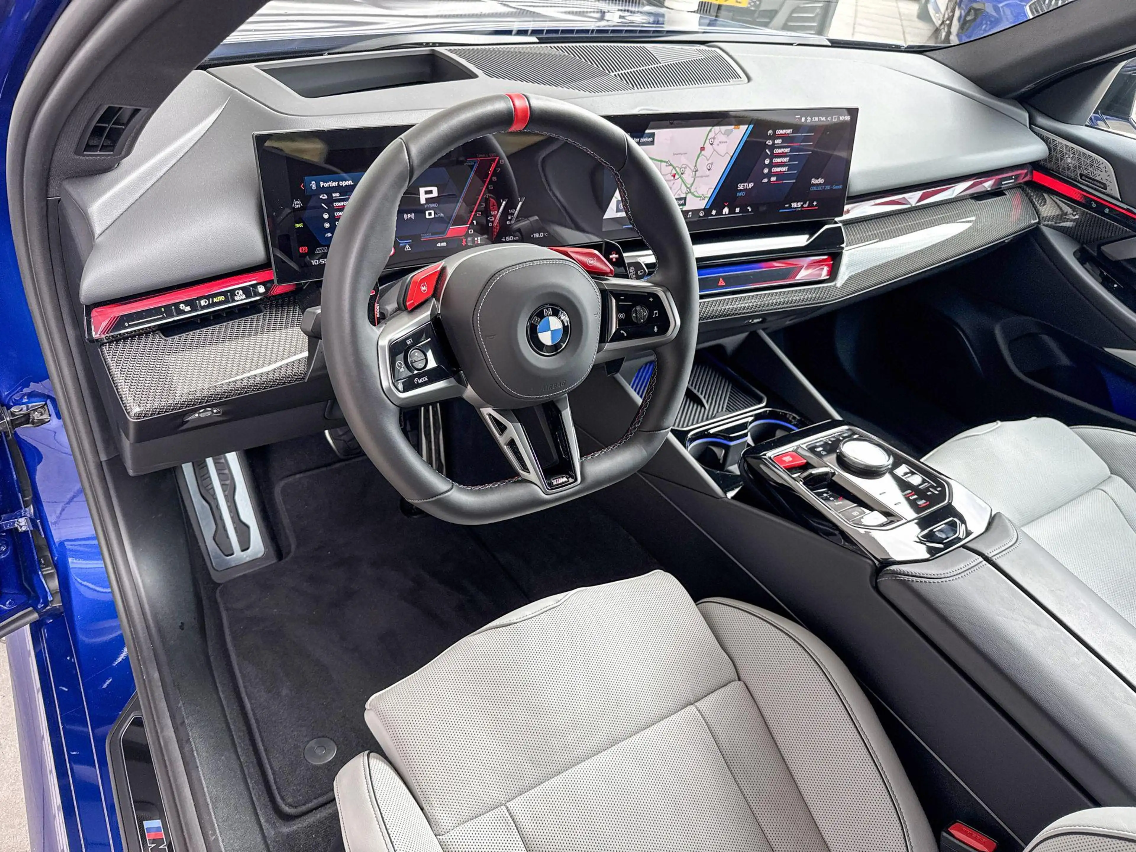 BMW M5 Touring — photo 6