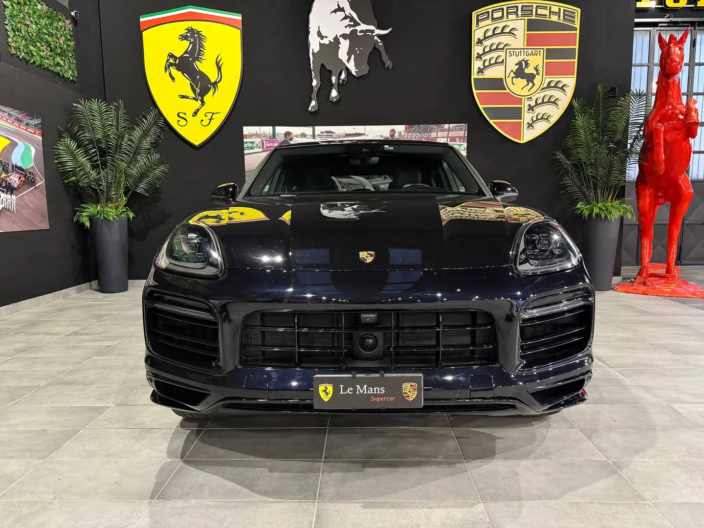 Porsche Cayenne Coupe 3.0 e-hybrid Platinum Edition 5posti Schwarz - 2