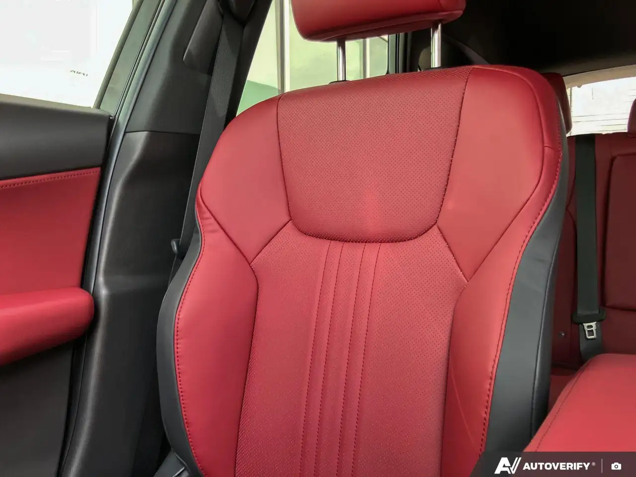 Lexus NX fotografie Lexus NX