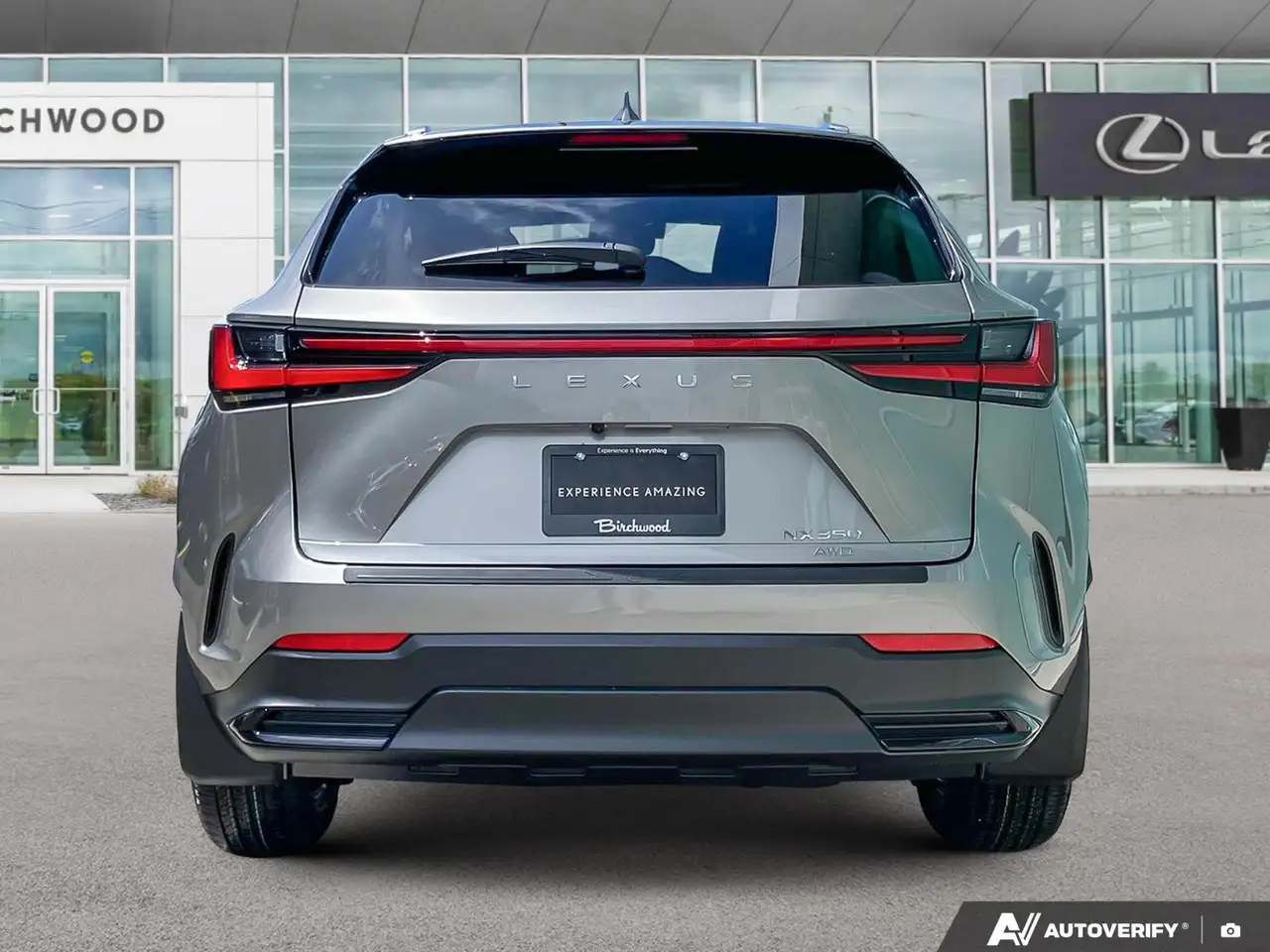 Lexus NX fotografie Lexus NX