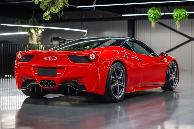 Ferrari 458