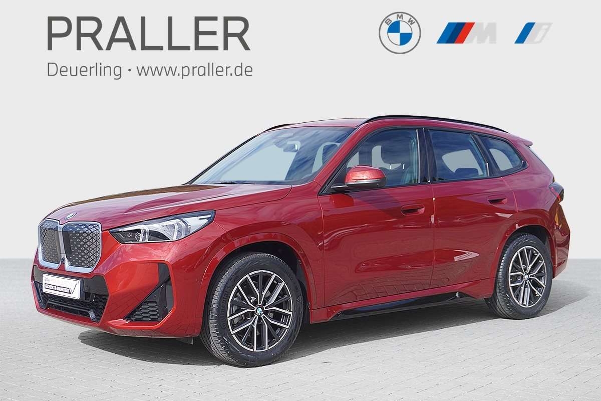BMW iX1