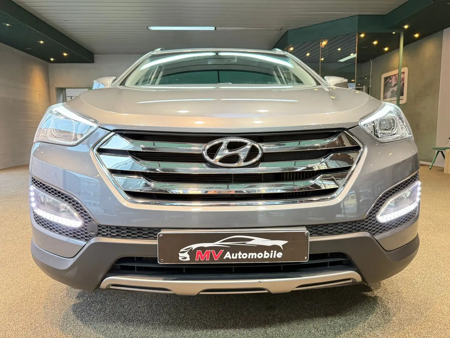 Hyundai SANTA FE 2.0 CRDi * Euro6 * Navi * Cuir * Caméra * Clim Gris - 2