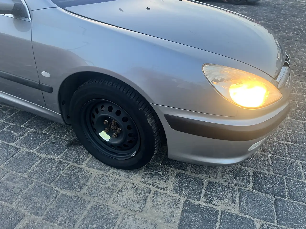 Peugeot 607 2.2-16V Pack, foto 2