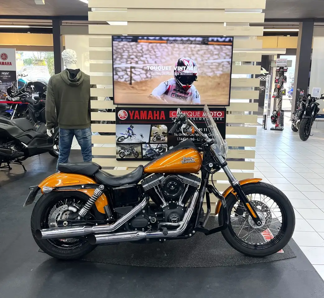 Harley-Davidson Dyna Street Bob