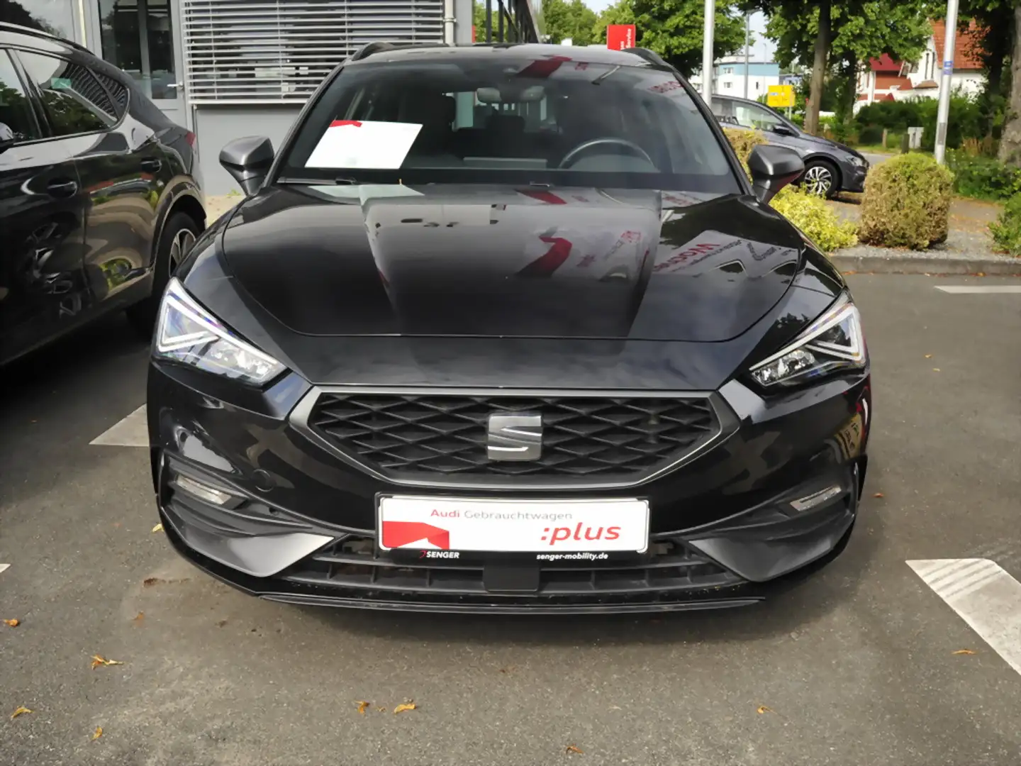 SEAT Leon Sportstourer 1.4 eHybrid FR Navi LED ACC Noir - 2