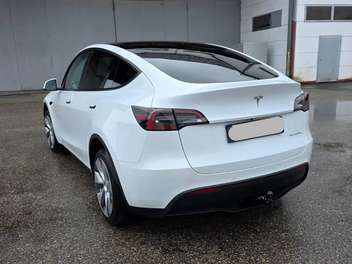 Tesla Model Y Model Y Long Range Dual Motor AWD Weiß - 1