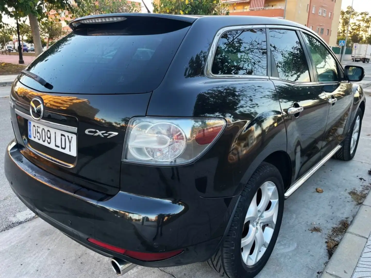 Mazda CX-7 Todoterreno Manual de 5 Puertas Noir - 2