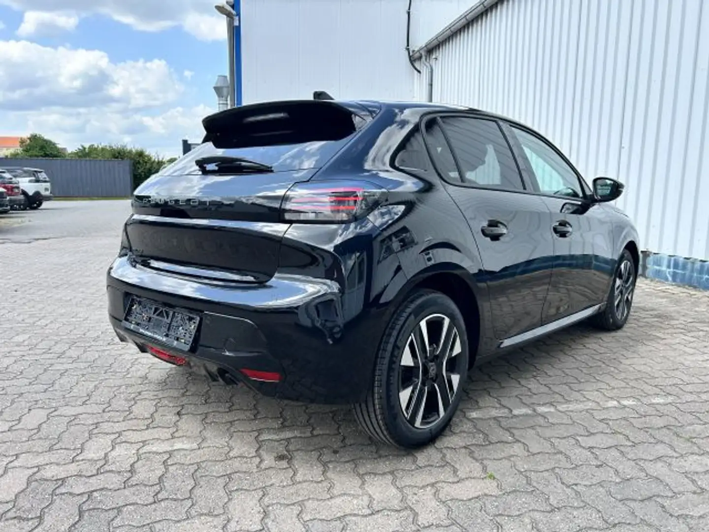 Peugeot 208 PureTech 100 Allure Schwarz - 2