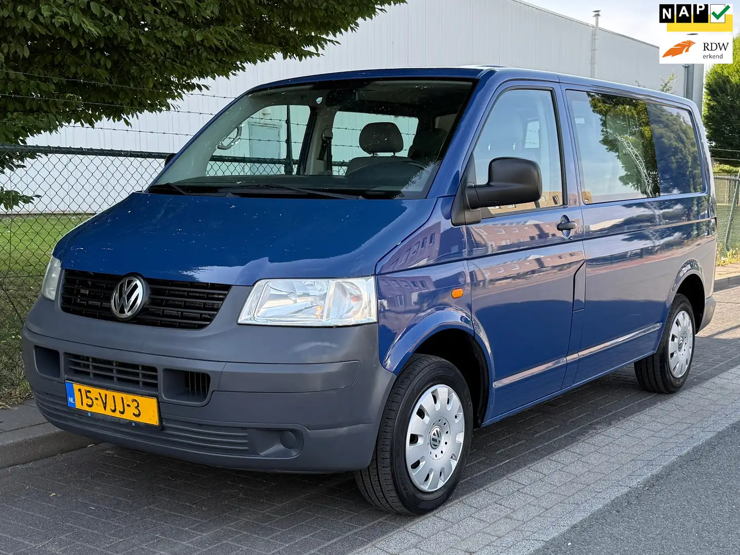 Volkswagen Transporter 1.9 TDI 300 T800 DC 5P Airco Cruise Control Blauw - 1