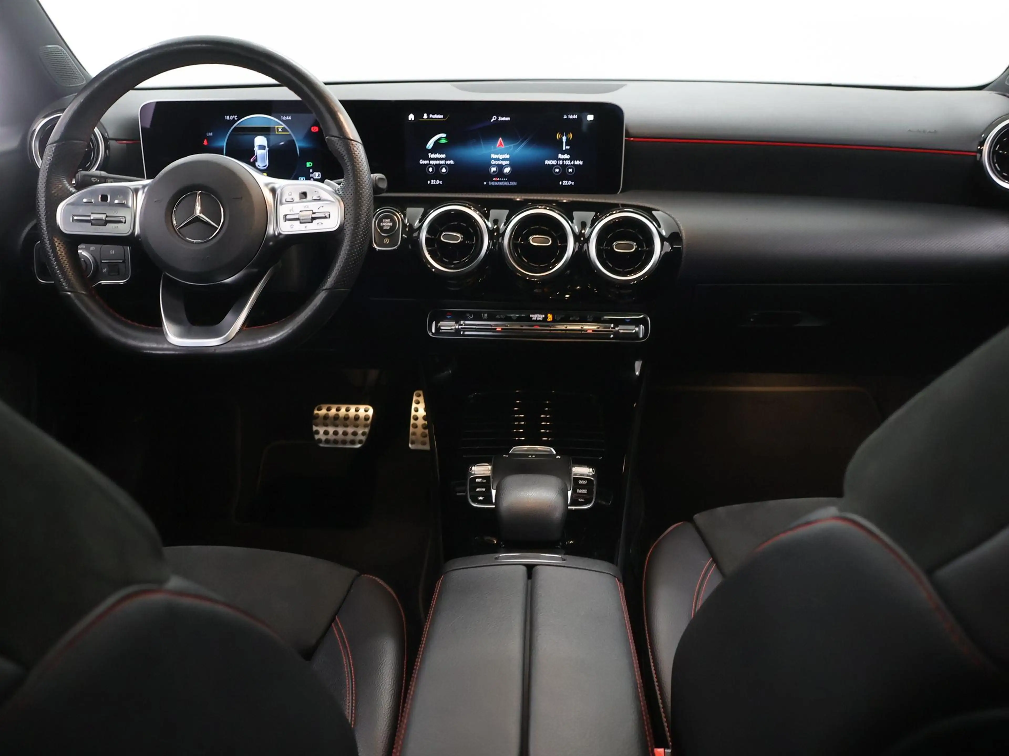 Mercedes-Benz A 200 Business Solution AMG | Panoramadak | Spiegelpakke — photo 8