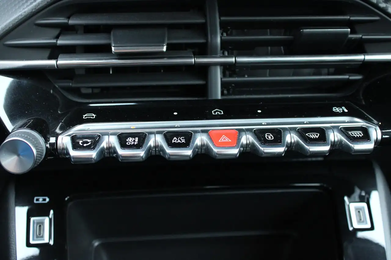 Peugeot 208 1.2 PT Active NAVI ANDROID KLIMA 10" HD PDC, миниатюра 13