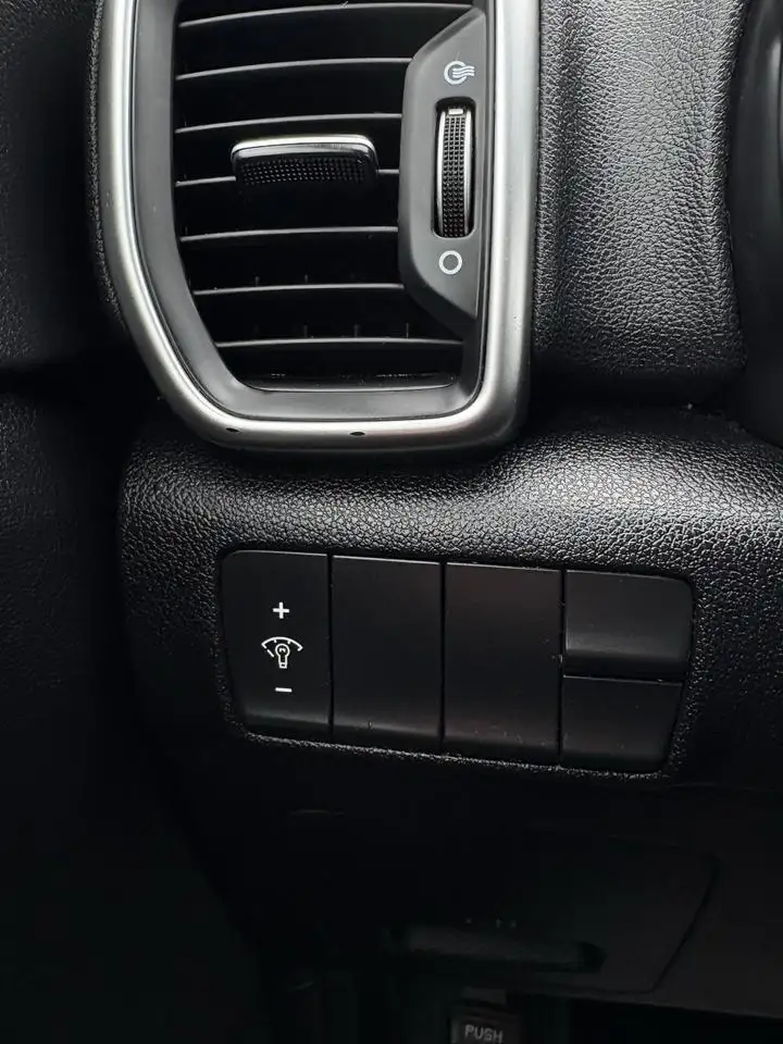 Kia Sportage снимка Kia Sportage