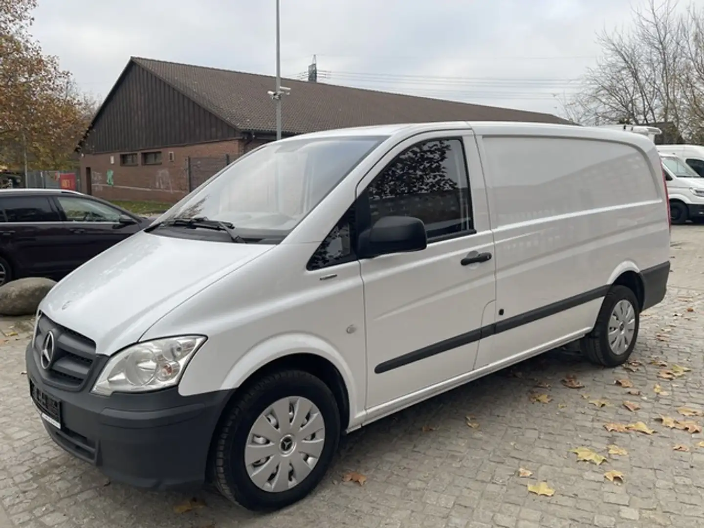 Mercedes-Benz Vito 113 CDI lang Blanc - 1