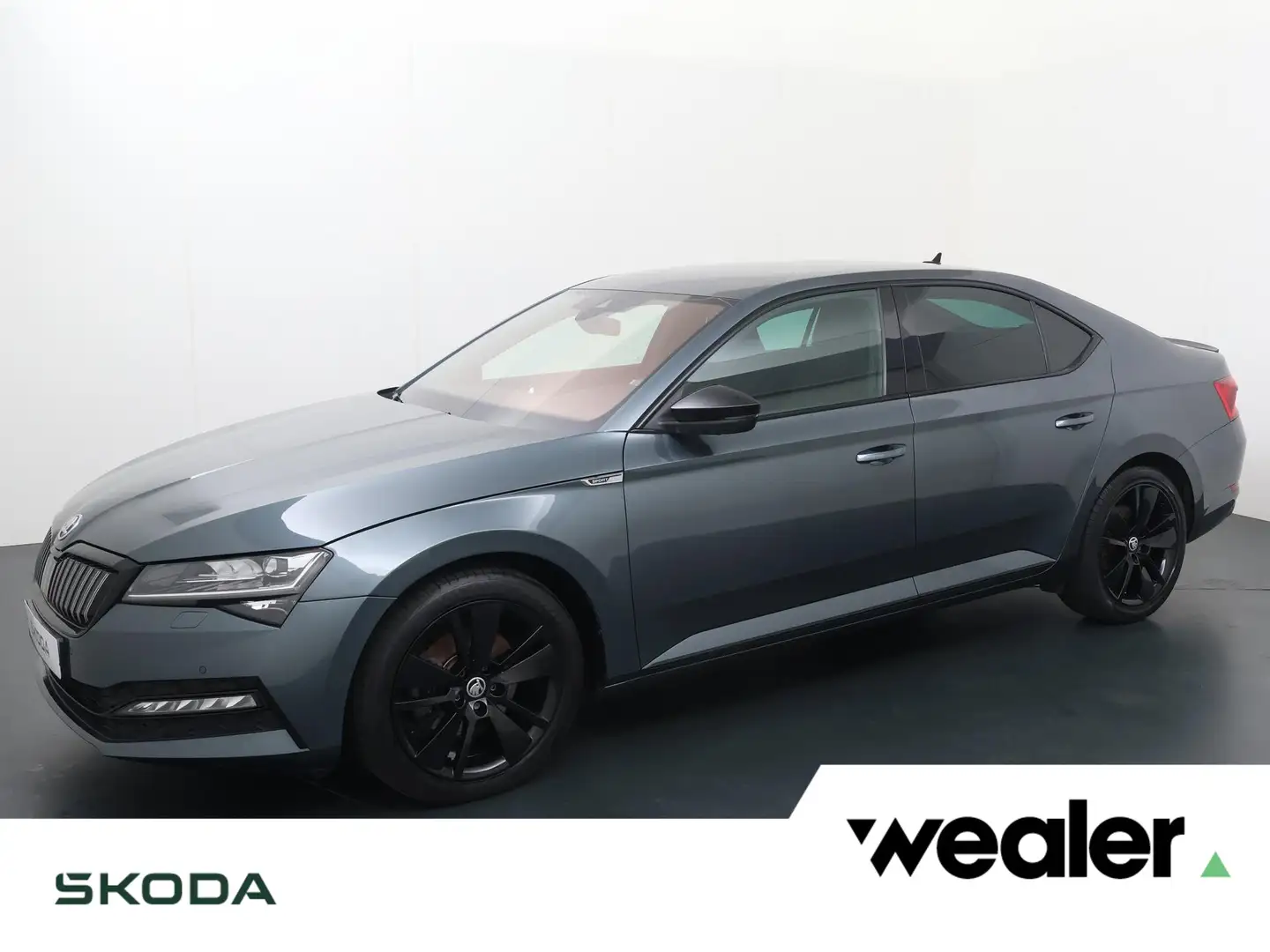 Skoda Superb 1.4 TSI iV Sportline Business | 218 PK | Automaat Gris - 1