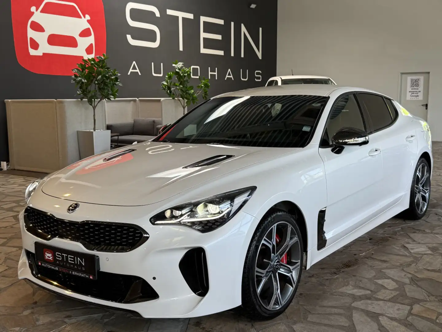 Kia Stinger GT 4WD   Memory   H&K   Sitzbelüftung Weiß - 1