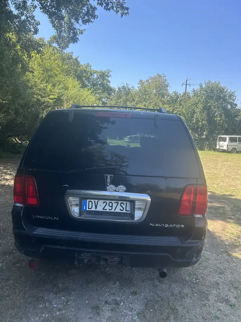 Lincoln Navigator 7 posti imp metano 195 lt - 2