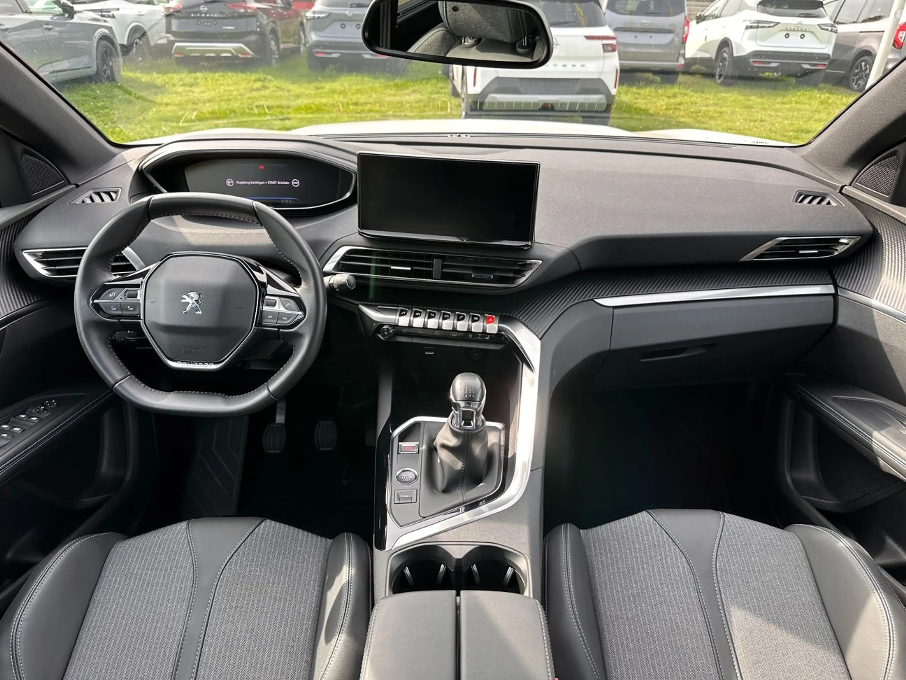 Peugeot 5008 1.2 PureTech Allure Pack *Kamera*Navi*LED*LM — photo 14