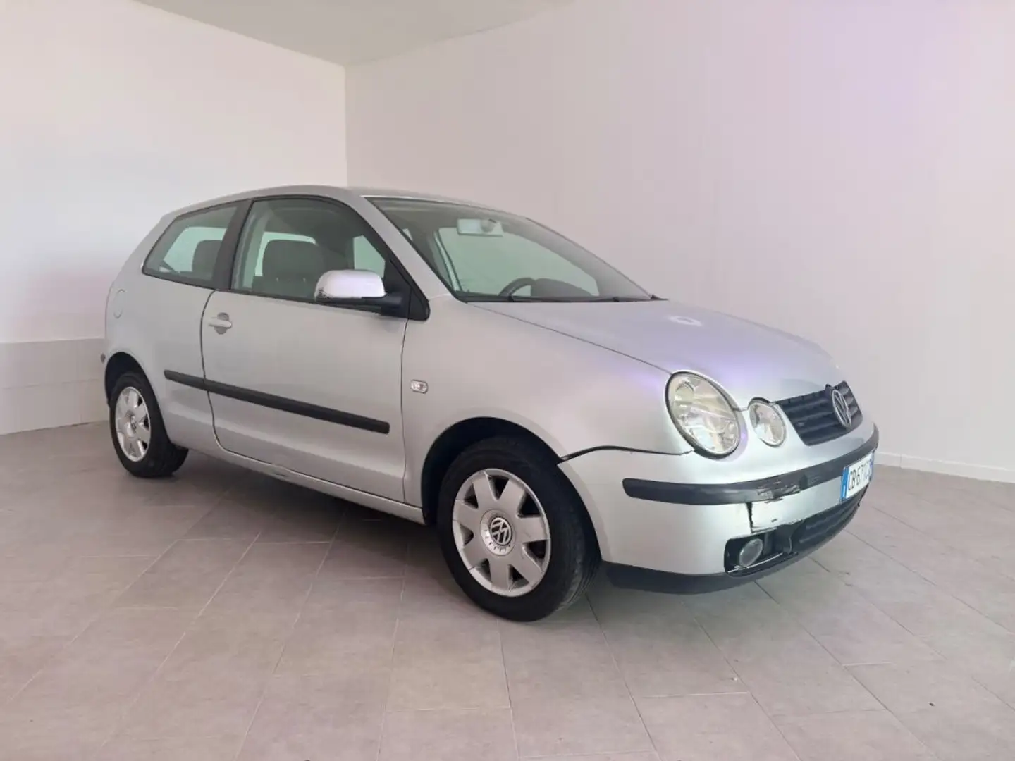 Volkswagen Polo 1.2 12V 3p. Comfortline Argento - 2