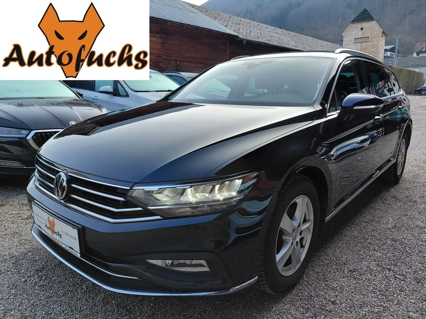 Volkswagen Passat Variant 2,0 TDI Elegance Aut. ACC, PDC, Alcantara, Massage Schwarz - 1