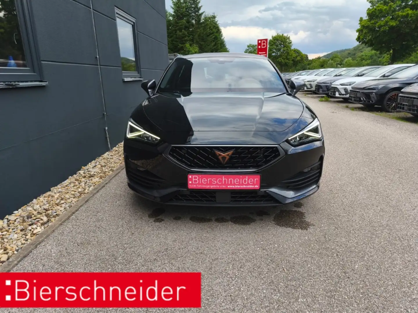 CUPRA Leon 2.0 TDI DSG ACC KAMERA NAVI LED uvm. Schwarz - 1
