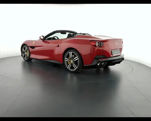 Ferrari Portofino view 11