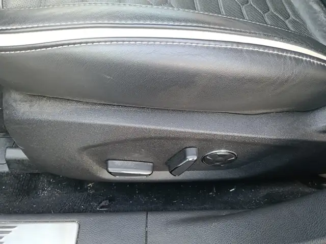 Ford Mondeo view 15