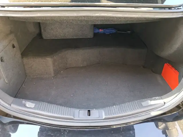 Ford Mondeo view 27