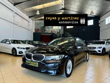 318dA