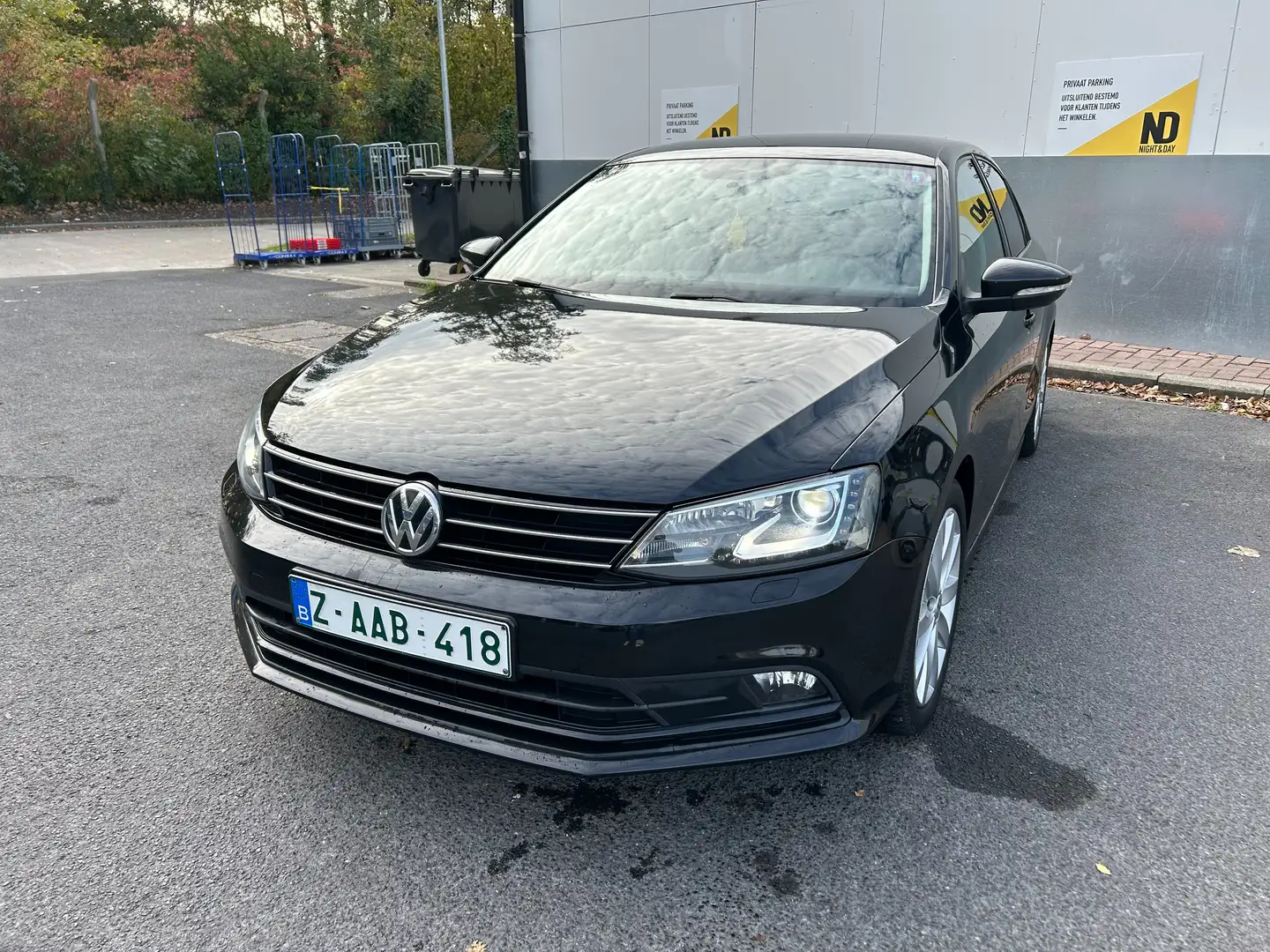 Volkswagen Jetta Jetta 1.4 TSI BlueMotion Technology Czarny - 2