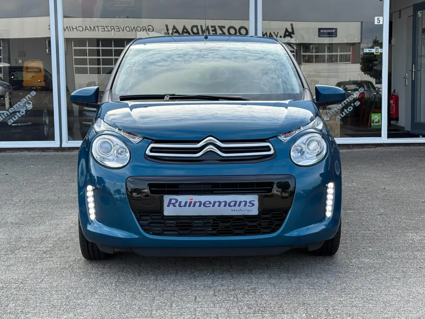 Citroen C1 1.0 VTi Shine / CAMERA / CRUISE / CARPLAY Bleu - 2