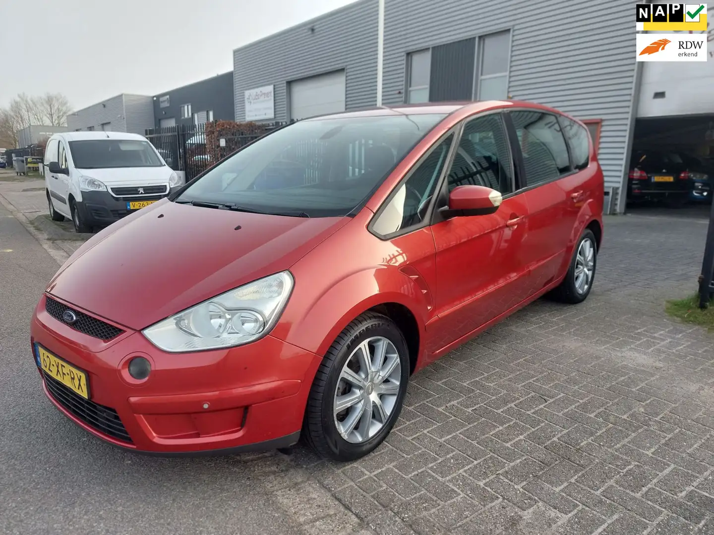 Ford S-Max 2.0-16V 5 deurs + climate control Rot - 1