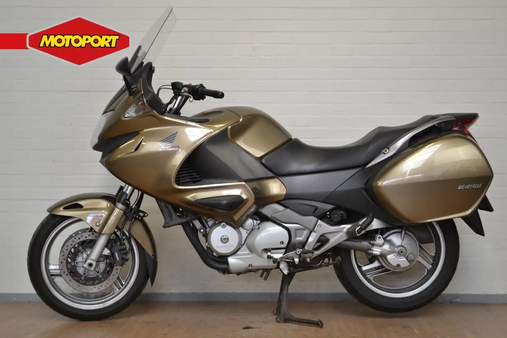 Honda NT 700 V Deauville ABS Beige - 2