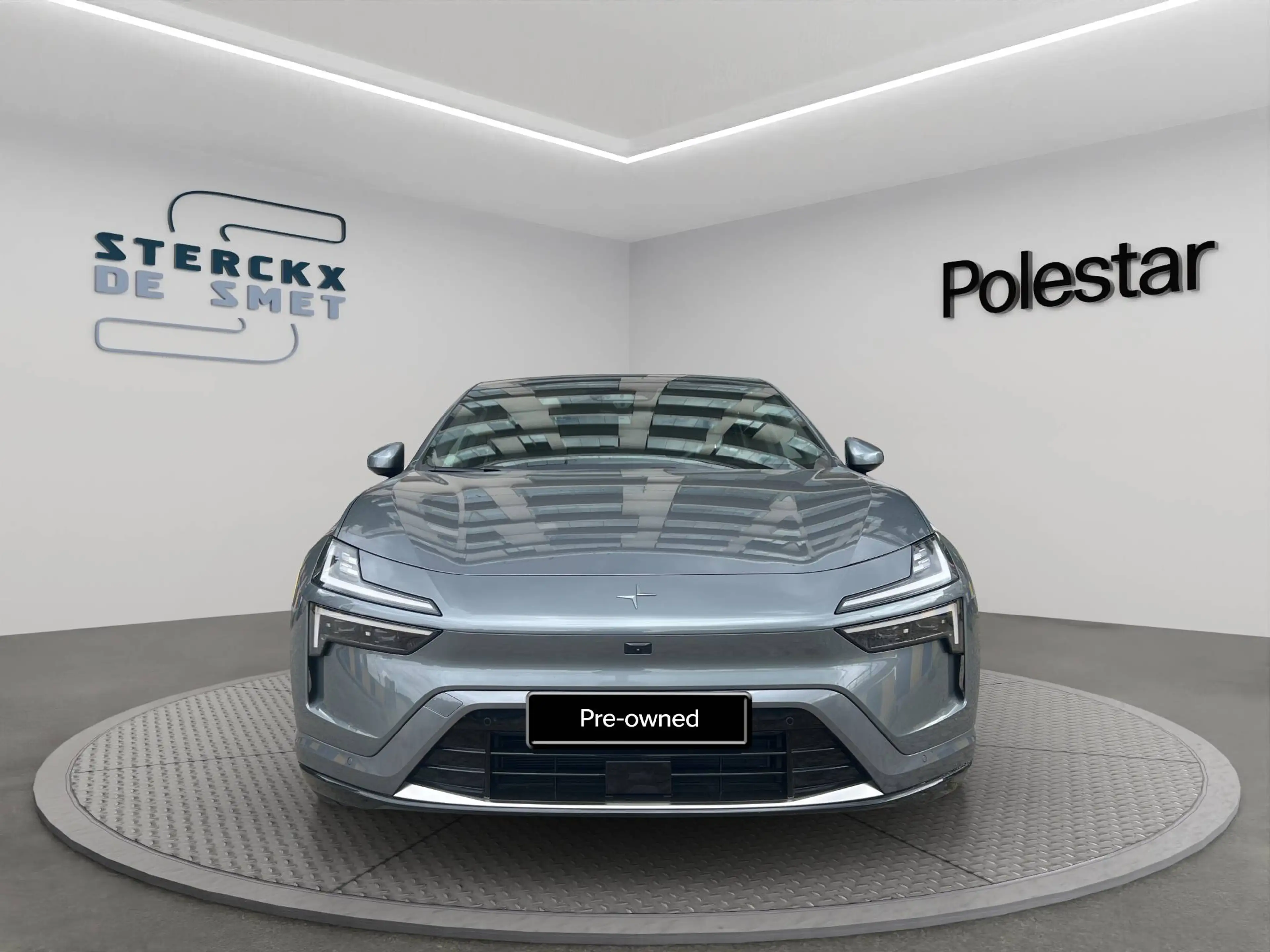 Polestar 4 100 kWh Long Range Single Motor — photo 2